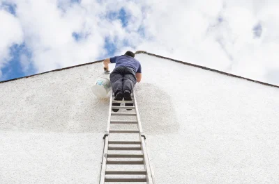 Peinture extérieure à Montjean — façades et ravalement